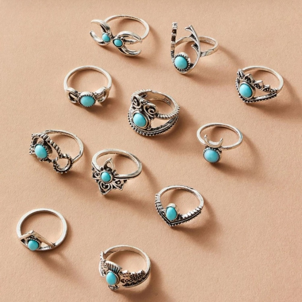 3/$30 11pc Turquoise vintage Midi Ring Set - Picture 2 of 4